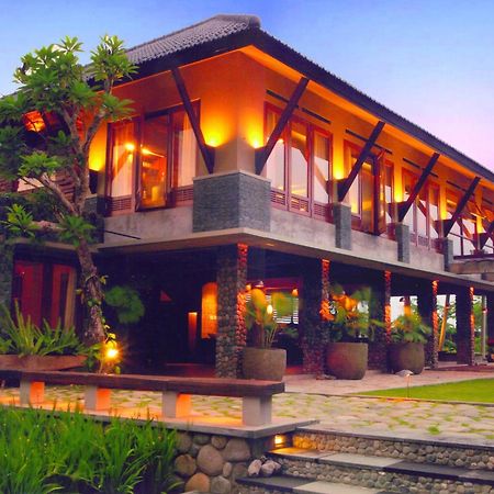 Rumah Batu Boutique Hotel Surakarta  Экстерьер фото